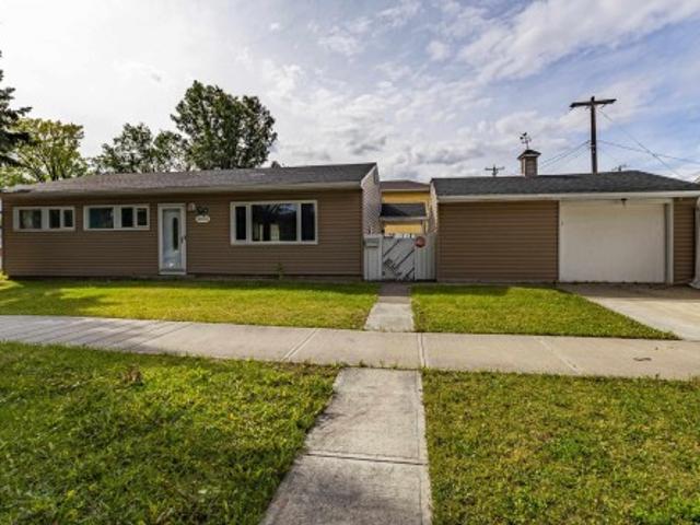 13004 Street Nw, Edmonton, AB, T5E 5C9 house for sale | Listing ID E4508 | Royal LePage