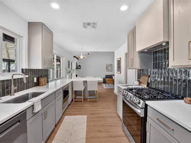 13005 Powderhorn St