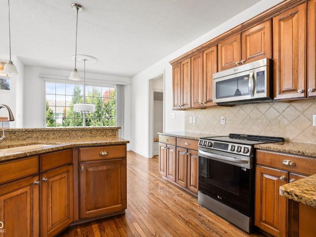 13008 Overview Dr, Fishers, IN 46037 | MLS #22116