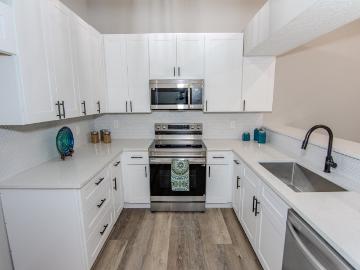 13009 Wirevine Lane