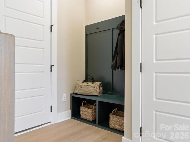13009 Lucy Park Lane
