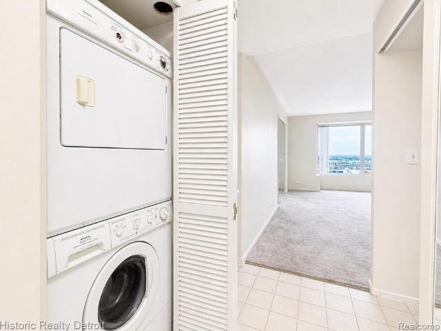 1300 e lafayette street # 802