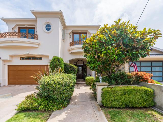 1300 Elm Avenue, Manhattan Beach, US, CA