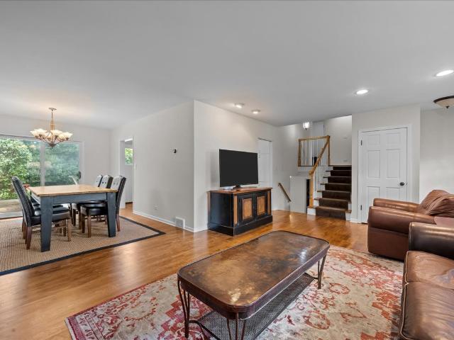 1300 Knollwood Road