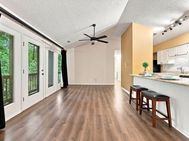 1300 Park Glen Drive 302
