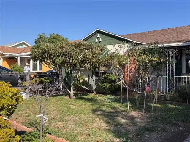 1300 S DATE AVE, ALHAMBRA, CA 91803