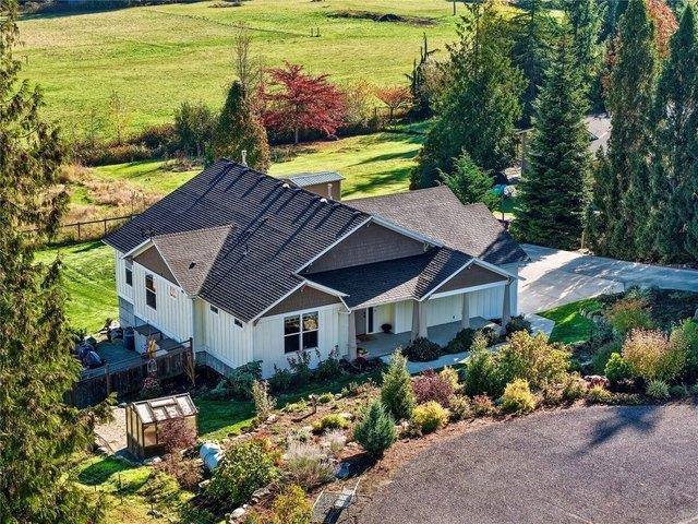 13013 Sunrise Dr, Mount Vernon, WA 98273