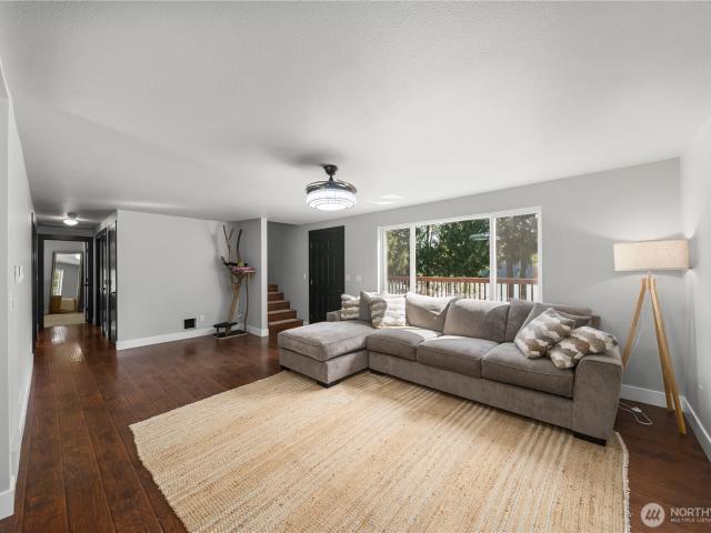 13018 nd Street E