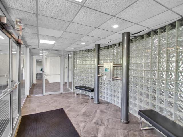 1301 N Western Avenue # 134