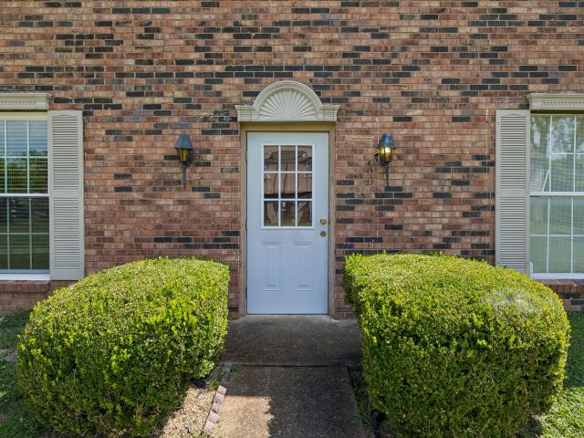 1301 Neelys Bend Rd # 21