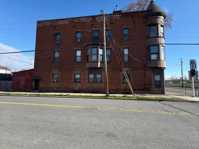 1301 Broadway