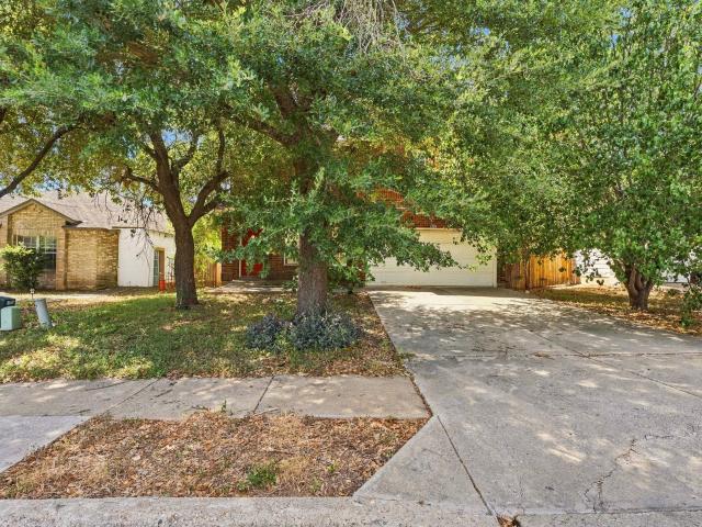 1301 Deerhound Pl