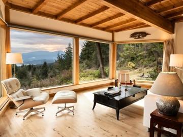 1301 Sunset Road, Bowen Island, BC, V0N 1G2 house for sale | Listing ID R3111 | Royal LePage