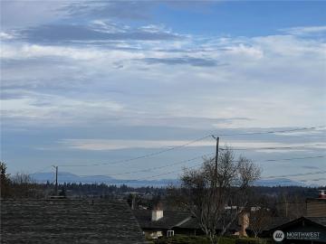 1301 S 3rd Ave, Unit 5B, Sequim, WA 98382 | MLS #2464