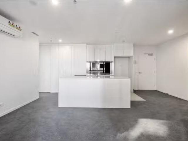 1302/1 Grazier Lane, Belconnen Apartment for rent Listed by C.