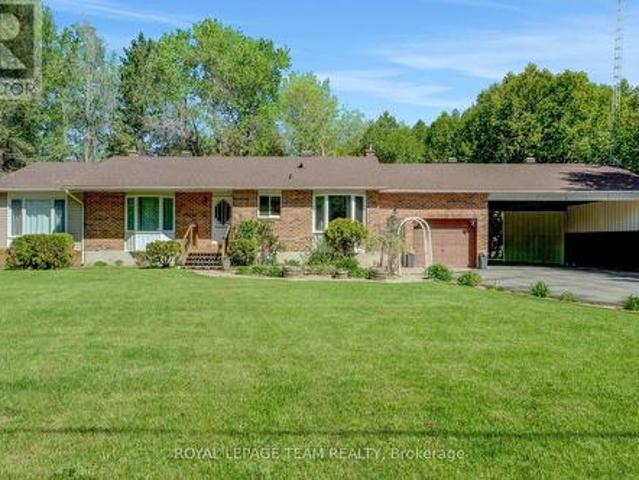13025 Mackenzie Road, South Dundas, ON, K0C 1H0 house for sale | Listing ID X13631 | Royal LePage