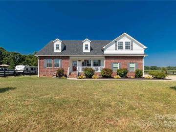 1302 Bryson Creek Dr, McConnells, SC 29726 | MLS #4283