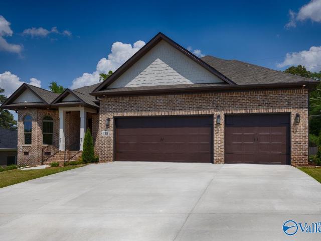 1302 Camellia Court Circle
