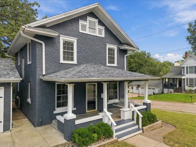 1302 Caroline Avenue