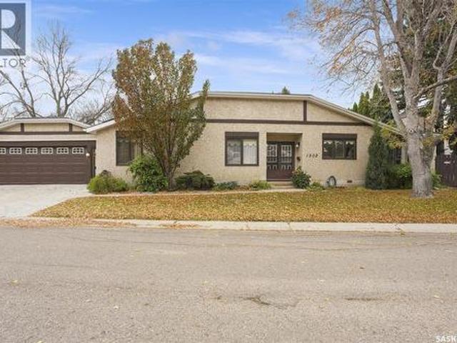 1302 Gryphons Walk, Regina, SK, S4S 6X1 townhouse for sale | Listing ID SK051232 | Royal LePage
