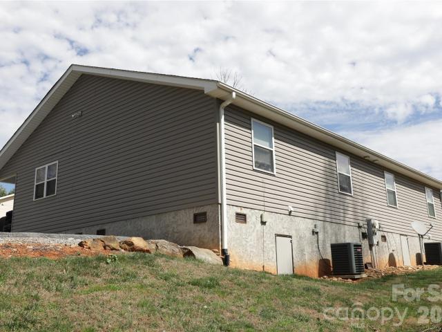 1302 Stanwood Lane