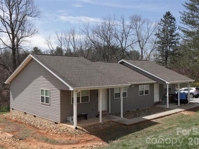 1302 Stanwood Ln, Hendersonville, NC 28739 | MLS #4358