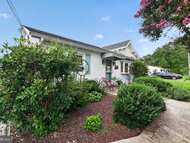 1302 Shore Road