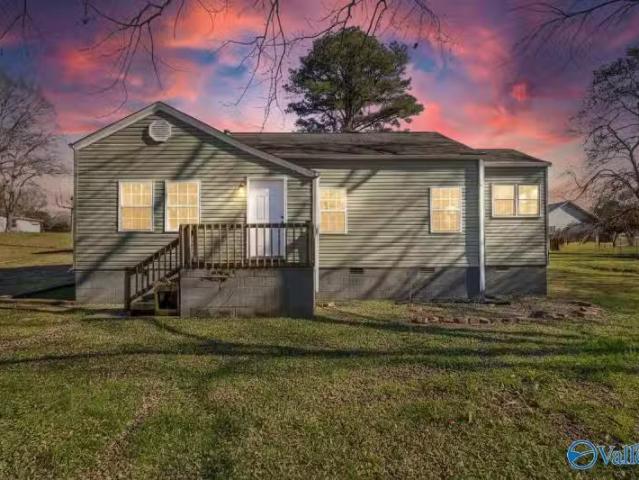 1303 BLANCHE DR, BOAZ, AL 35957