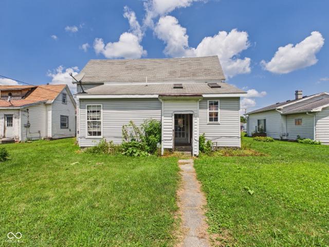 1303 S F Street