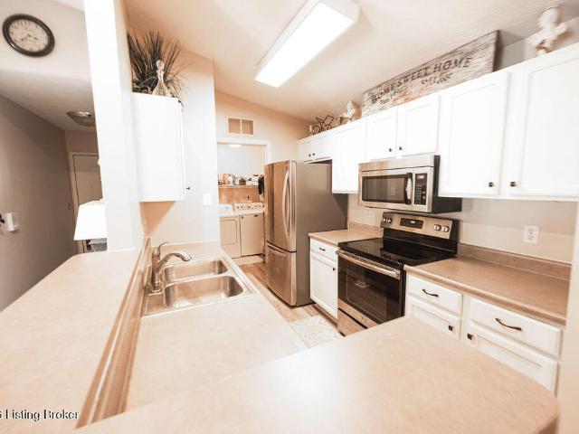 1303 Taxus Top Ln 203