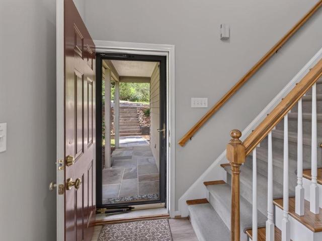 1303 Timberbranch Ct