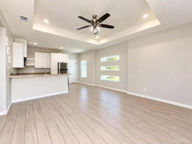 1303 W Heritage Drive
