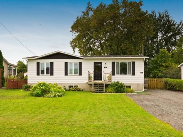 130Z 140Z Rue Girouard, Sainte Madeleine, QC, J0H 1S0 house for sale | Listing ID 15717 | Royal LePage