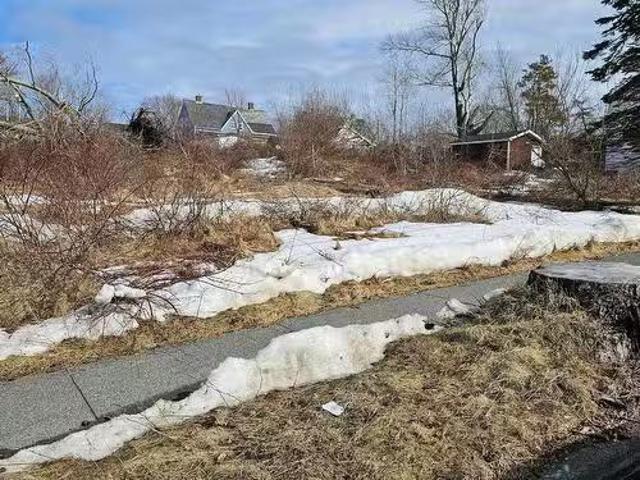 130 136 Richmond Street, Sydney, NS, B1P 2V2 vacant land for.