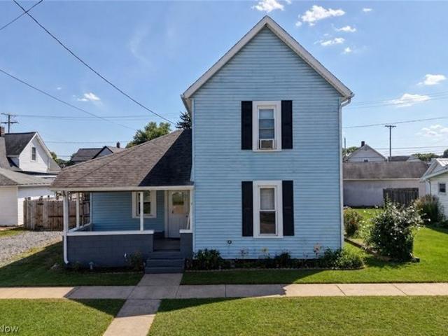 130 2nd St SW, Strasburg, OH 44680
