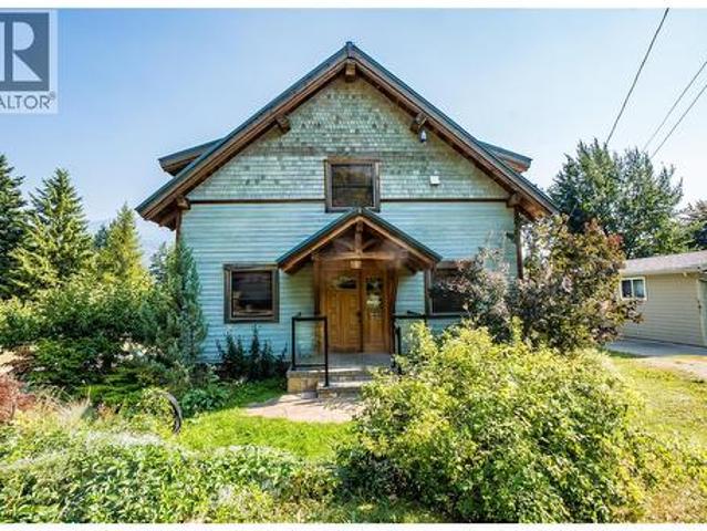 130 8Th Street N, Kaslo, BC, V0G 1M0 house for sale | Listing ID 10380 | Royal LePage