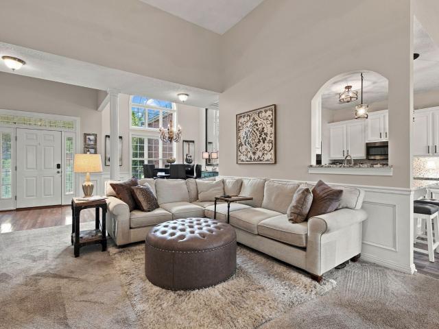 130 Cedar Ridge Ln