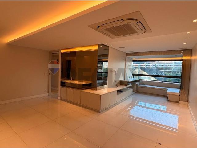 130 Área Útil Apartamento Alugar, 5 Dormitórios localizado em Rua Tabaiares, 400, Ilha do Retiro, Recife, Pernambuco, 50750230 | Brasil