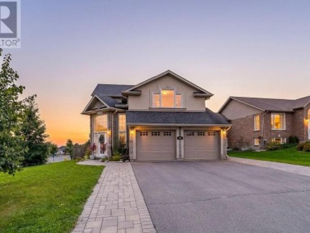 130 Bayside Crescent, Sudbury, ON, P3B 0B9 house for sale | Listing ID 2130 | Royal LePage