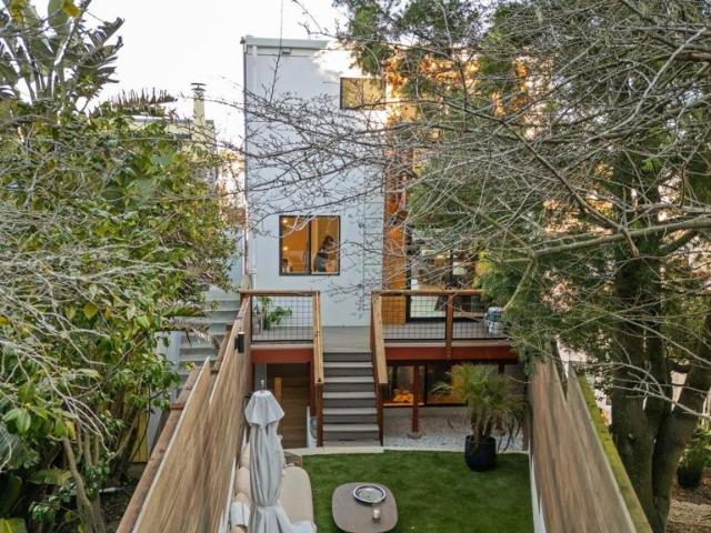 130 Grand View AVE