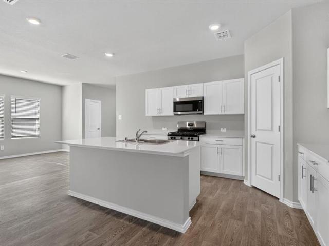 130 Davis Lane