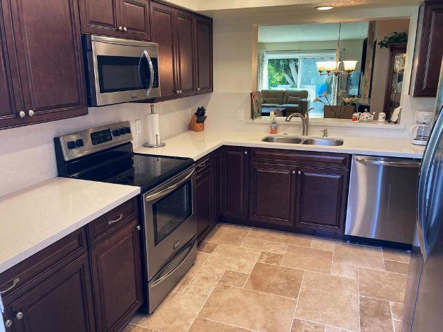 130 Desert Falls Drive