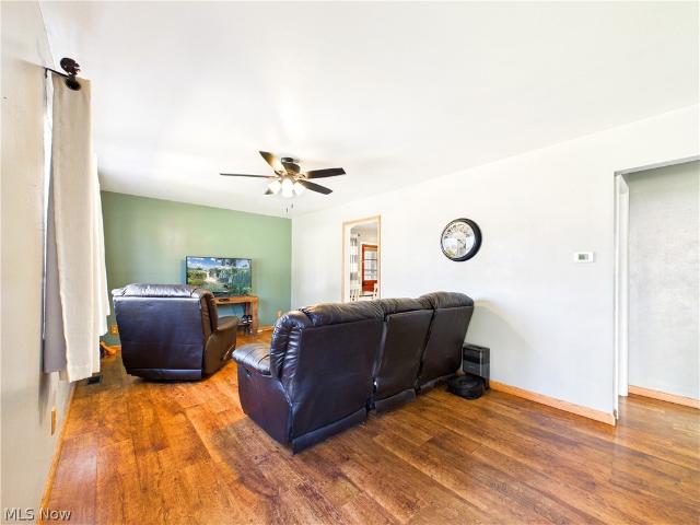 130 E 5th Street