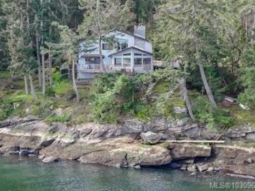 130 Easthom Rd, Gabriola Island, BC, V0R 1X2 house for sale | Listing ID 1030 | Royal LePage