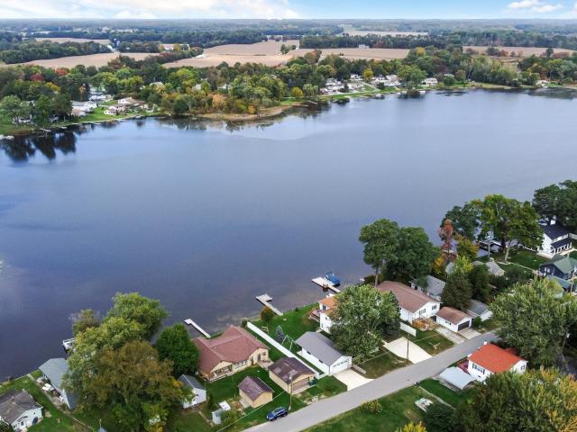 130 Lakeside Drive