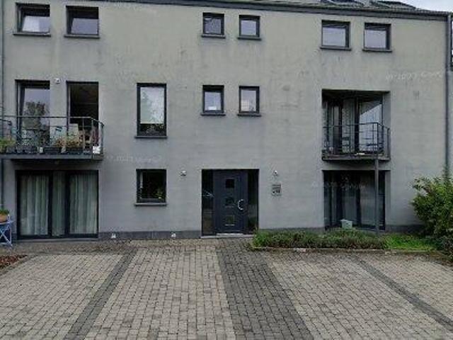 130 m2 apartment for rent in Aarlen