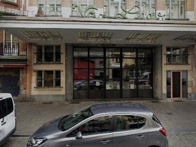 130 m2 apartment for rent in Stad Brussel