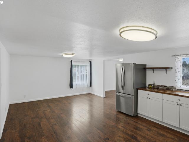 130 N 12TH ST