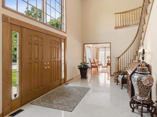 130 N Buckingham Drive