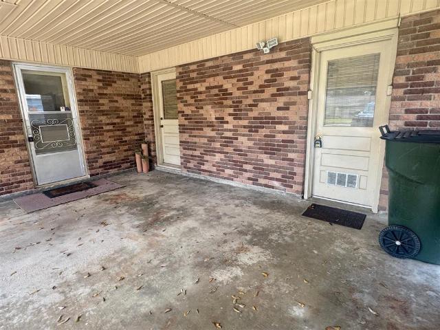 130 Spring St, Lake Charles, LA 70605 | MLS #SWL26000